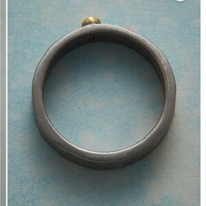 Nazar Diamond Ring (pink diamond)

Gray and Gold Ring